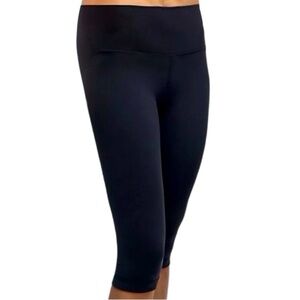 lululemon Black High‎ Rise Crop 19” Inseam